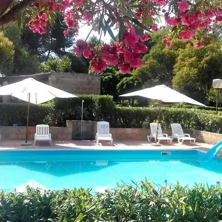 Casa Vacanze Villaggio Capopiccolo *